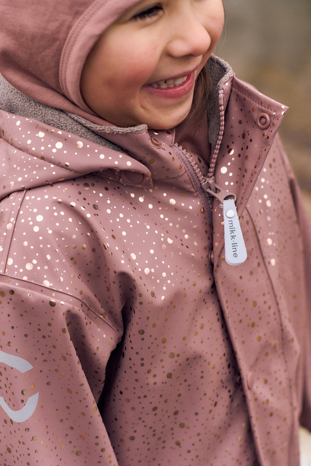 Regenbekleidung von Mikk-Line – Foil Dot AOP